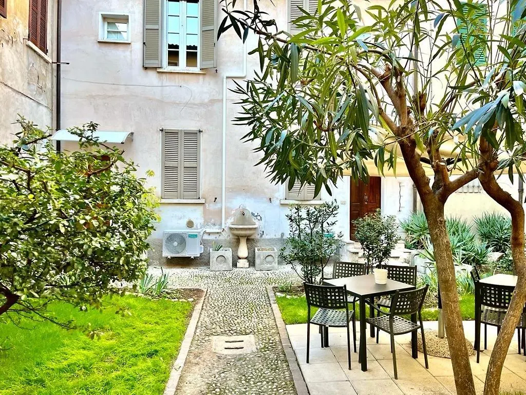 Capitolium Ad Bed & Breakfast Brescia 0*,  Italy