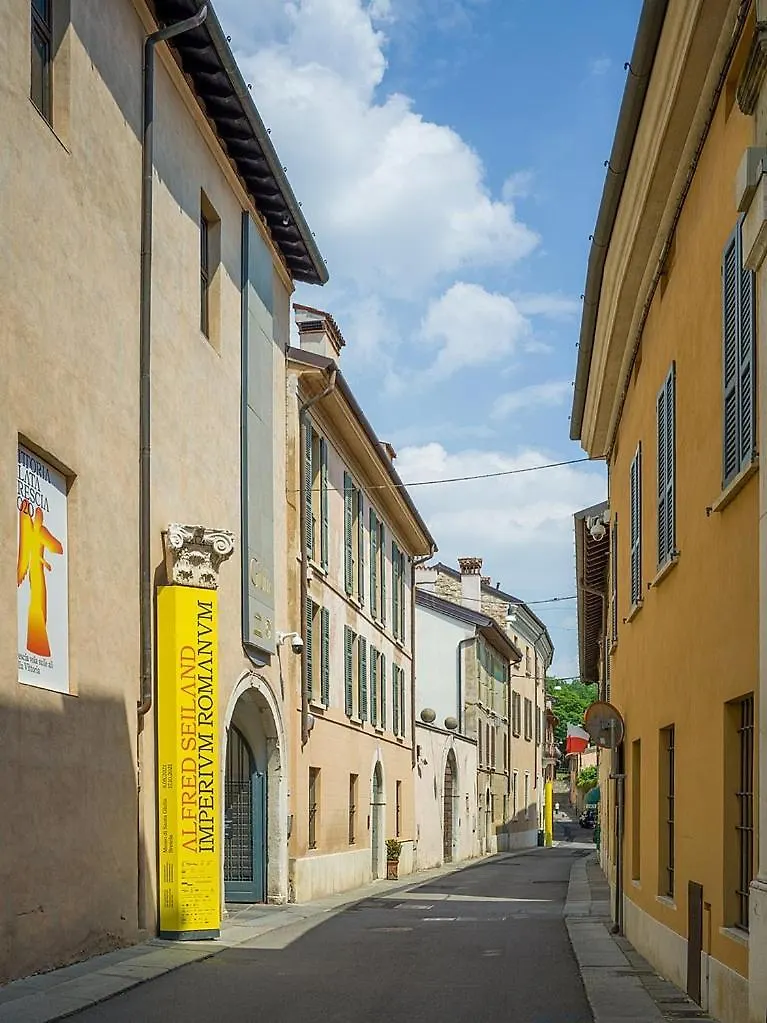 Capitolium Ad Bed & Breakfast Brescia Italy